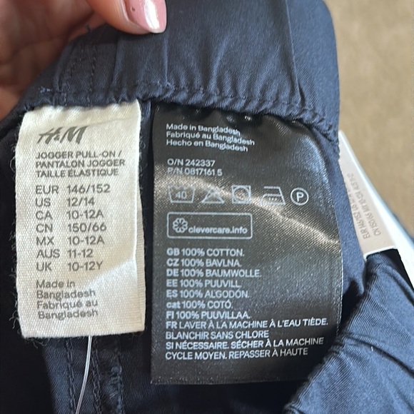 H&M Pull-On Shorts - Picture 7 of 8